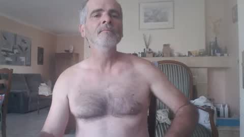 Aalex1717 online show from July 13, 2026, 5:32 am