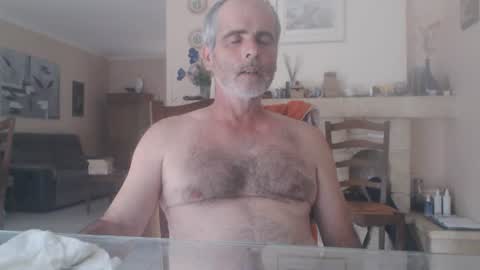 Aalex1717 online show from July 25, 2026, 1:19 pm