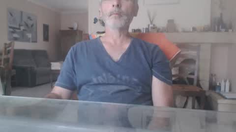 Aalex1717 online show from July 26, 2026, 6:43 am