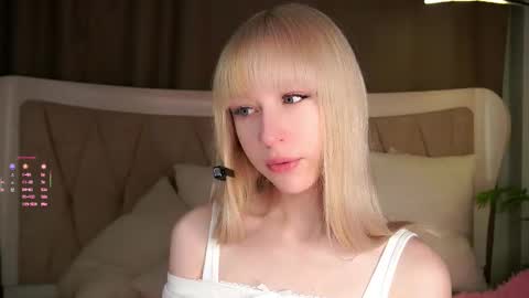 Amy online show from October 1, 2025, 3:29 pm