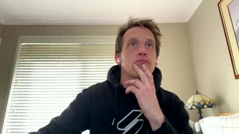 Snapshot of aanal341330 chatting on October 6, 2025, 6:33 am Kris online show from October 6, 2025, 6:33 am