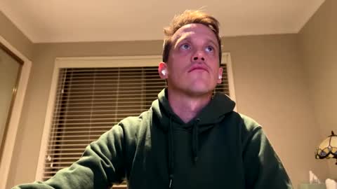 Snapshot of aanal341330 chatting on November 16, 2025, 7:58 am Kris online show from November 16, 2025, 7:58 am