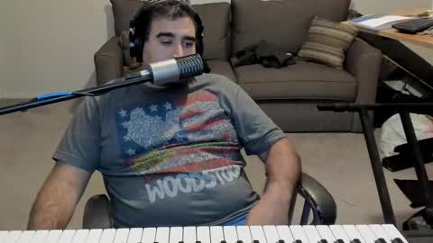 Snapshot of aaroleplayer chatting on February 10, 2025, 12:30 am Aaron online show from February 10, 2025, 12:30 am
