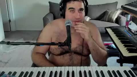 Snapshot of aaroleplayer chatting on July 9, 2026, 9:52 pm Aaron online show from July 9, 2026, 9:52 pm