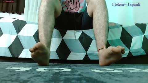 aaron online show from November 26, 2025, 12:28 pm