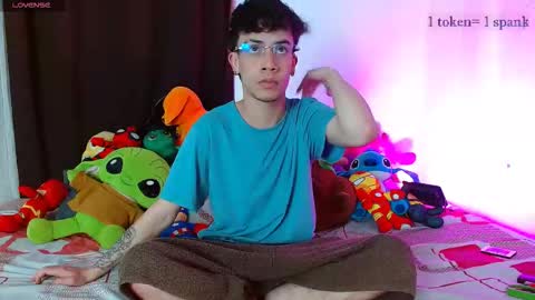 aaron online show from December 18, 2025, 2:50 am