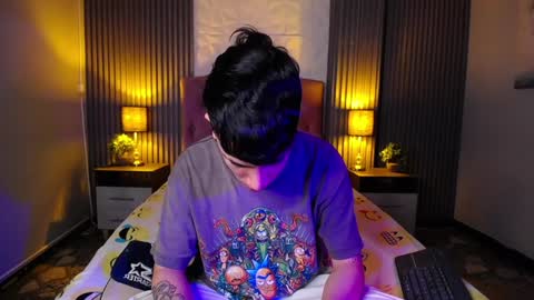 Aaron online show from December 11, 2024, 6:20 pm