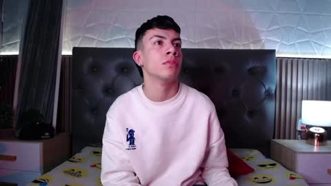 Aaron online show from December 16, 2024, 12:38 pm
