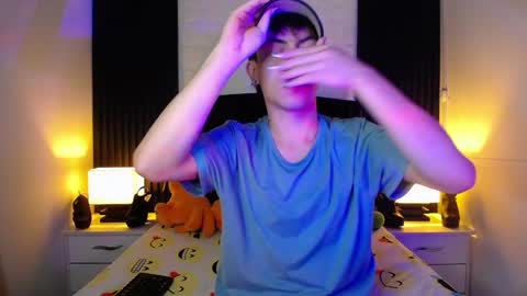 Aaron online show from January 3, 2025, 1:25 pm