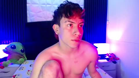 Aaron online show from January 8, 2025, 3:39 pm