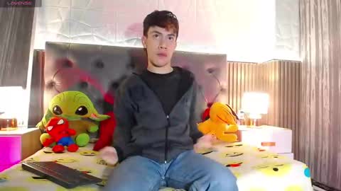 Aaron online show from February 18, 2025, 1:11 pm