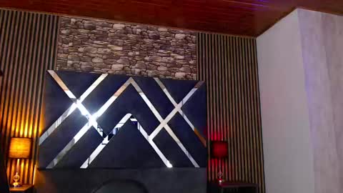 Aaron online show from October 8, 2025, 5:10 pm