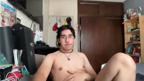 aaron_dixon online show from June 30, 2026, 11:39 pm