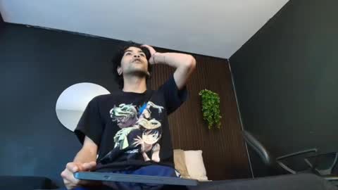 Aaron and Jassell online show from September 29, 2025, 4:12 pm