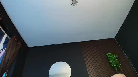 Aaron and Jassell online show from October 4, 2025, 10:41 pm