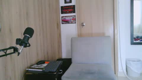 Aaron kwok online show from February 17, 2026, 10:38 pm