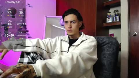 A A R O N online show from February 15, 2025, 12:01 pm