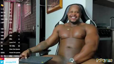 Aaron online show from October 27, 2025, 10:03 pm