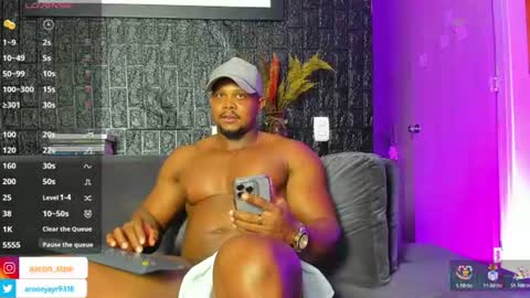 Aaron online show from June 23, 2026, 4:10 am