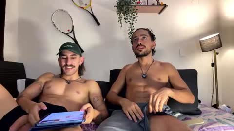 aaron_wheel online show from July 10, 2026, 7:49 pm