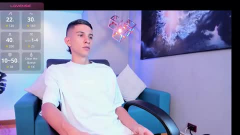 Aaron online show from March 21, 2026, 7:39 pm