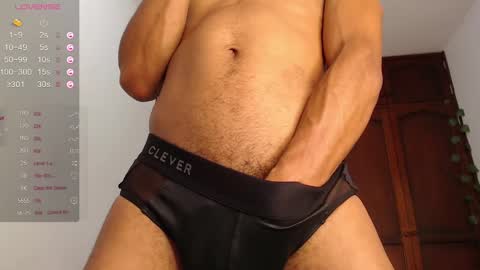 Heyy my name is Aaron online show from January 9, 2025, 6:15 pm