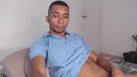 Heyy my name is Aaron online show from February 18, 2025, 10:16 am