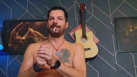 Aaron online show from September 19, 2025, 5:35 pm