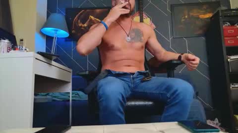 Aaron online show from September 27, 2025, 12:26 am