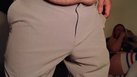 Aaron online show from November 28, 2025, 3:20 am