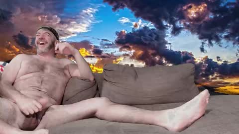 Aaron online show from November 30, 2025, 9:24 am