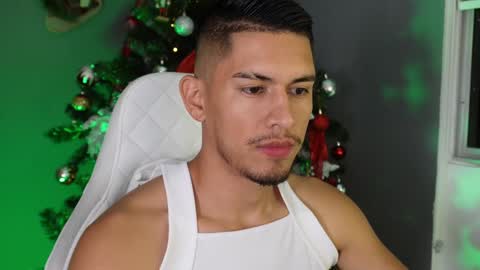 AARON  online show from December 11, 2024, 3:24 am