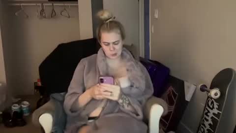 Snapshot of ababyy2901 chatting on October 30, 2025, 6:59 am ababyy2901 online show from October 30, 2025, 6:59 am