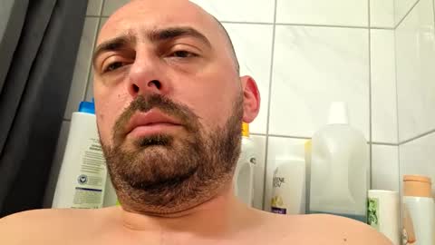 abas1986 online show from February 17, 2026, 10:23 am