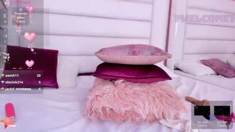 abbey_walker online show from January 26, 2025, 6:07 am