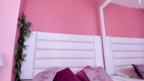 abbey_walker online show from February 12, 2025, 1:41 am