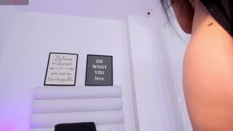 Snapshot of abbey_walker chatting on March 19, 2026, 1:37 pm abbey_walker online show from March 19, 2026, 1:37 pm