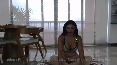 Snapshot of abbeykhaled chatting on December 6, 2024, 12:27 pm Abi online show from December 6, 2024, 12:27 pm