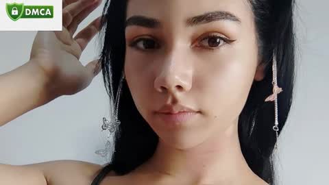 Martina online show from December 5, 2024, 4:55 pm