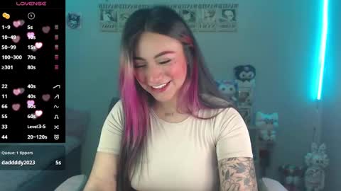 abbie  70OFF online show from December 19, 2024, 2:01 am