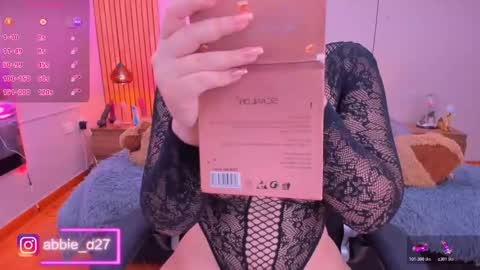 Snapshot of abbieedmond chatting on December 15, 2025, 3:55 am Abbie Edmond online show from December 15, 2025, 3:55 am