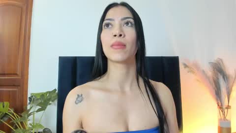 Snapshot of abbiejoness_ chatting on October 4, 2025, 11:52 am Abbie Joness online show from October 4, 2025, 11:52 am