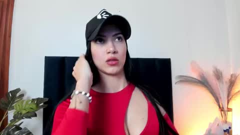 Snapshot of abbiejoness_ chatting on October 16, 2025, 11:33 am Abbie Joness online show from October 16, 2025, 11:33 am