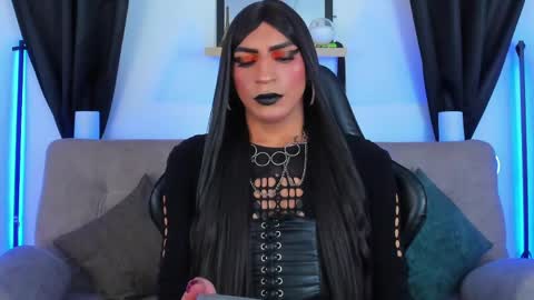 Abbigail Fuster  online show from May 22, 2026, 12:00 pm