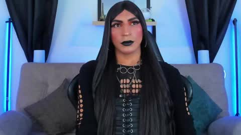 Abbigail Fuster  online show from May 25, 2026, 11:05 am