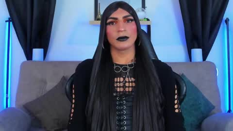Abbigail Fuster  online show from May 28, 2026, 11:29 am