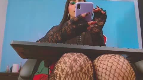 Abbigaiil online show from January 8, 2025, 2:46 am