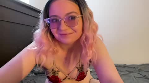 Abbi Willow online show from May 9, 2026, 3:06 pm