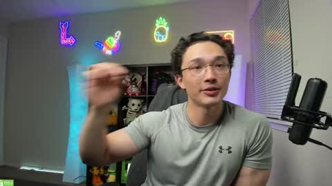 Snapshot of abbuddy920236 chatting on October 28, 2025, 2:15 am buddy online show from October 28, 2025, 2:15 am