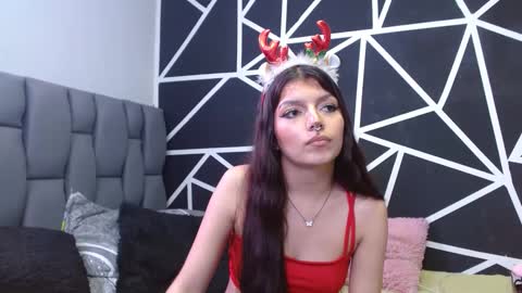 Abby y Crhiss  online show from December 19, 2024, 2:34 am